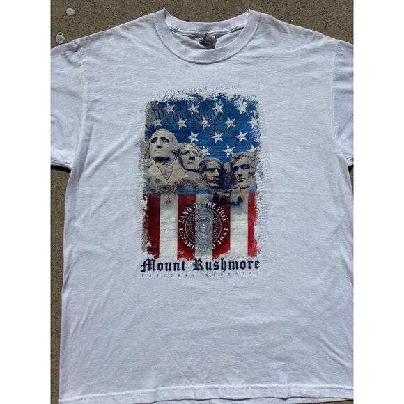 Mount Rushmore Vintage White Graphic tee Shirt - Picture 4 of 5